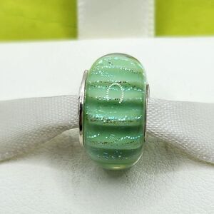 NIB AUTHENTIC LIGHT GREEN SHIMMER STRIPE MURANO CHARM BEAD FOR PANDORA BRACELETS